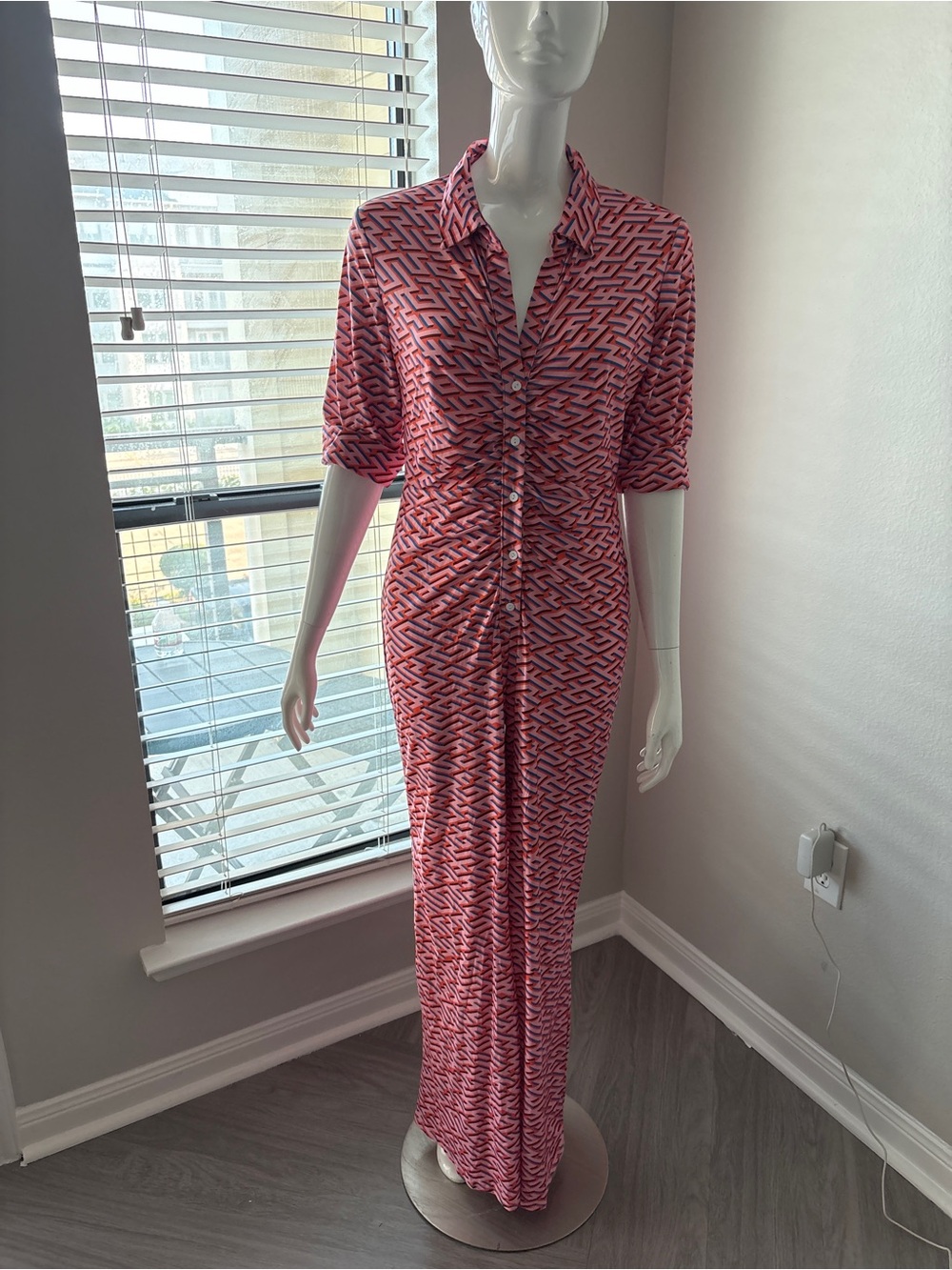 Women's Pink Patterned Button-Front Jumpsuit